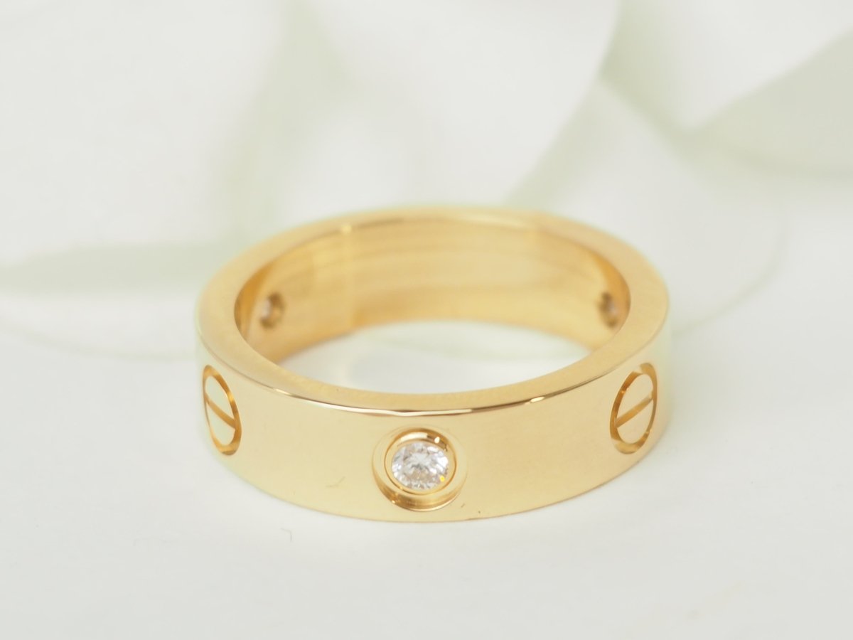 Bague Alliance CARTIER "Love" en or jaune et diamants - Castafiore