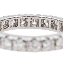 Bague Alliance en or blanc et diamants - Castafiore