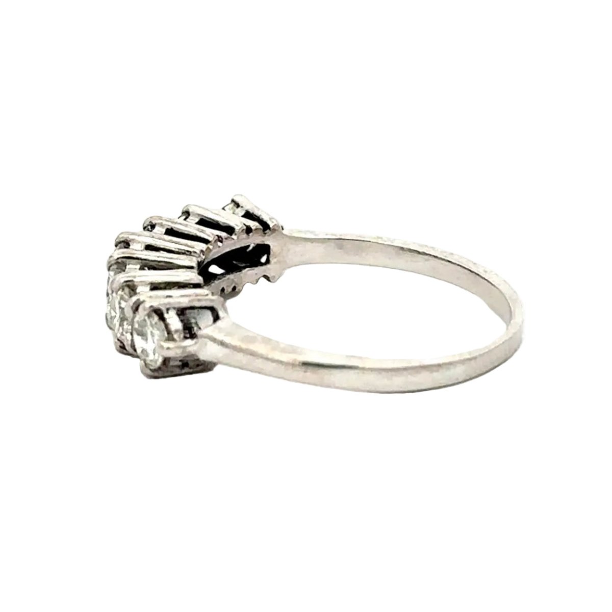 Bague Alliance en or blanc et diamants - Castafiore