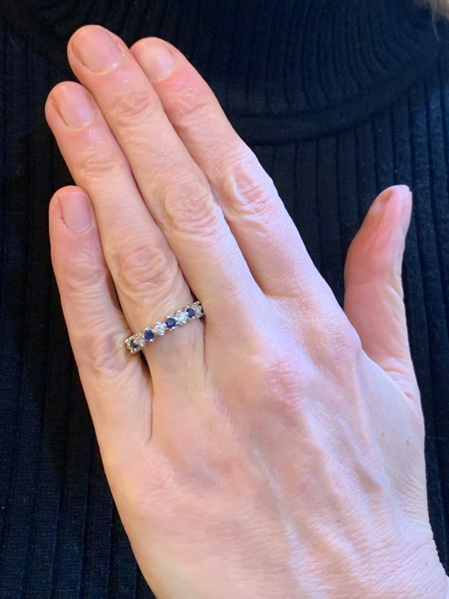 Bague Alliance en or blanc, saphirs et diamants - Castafiore