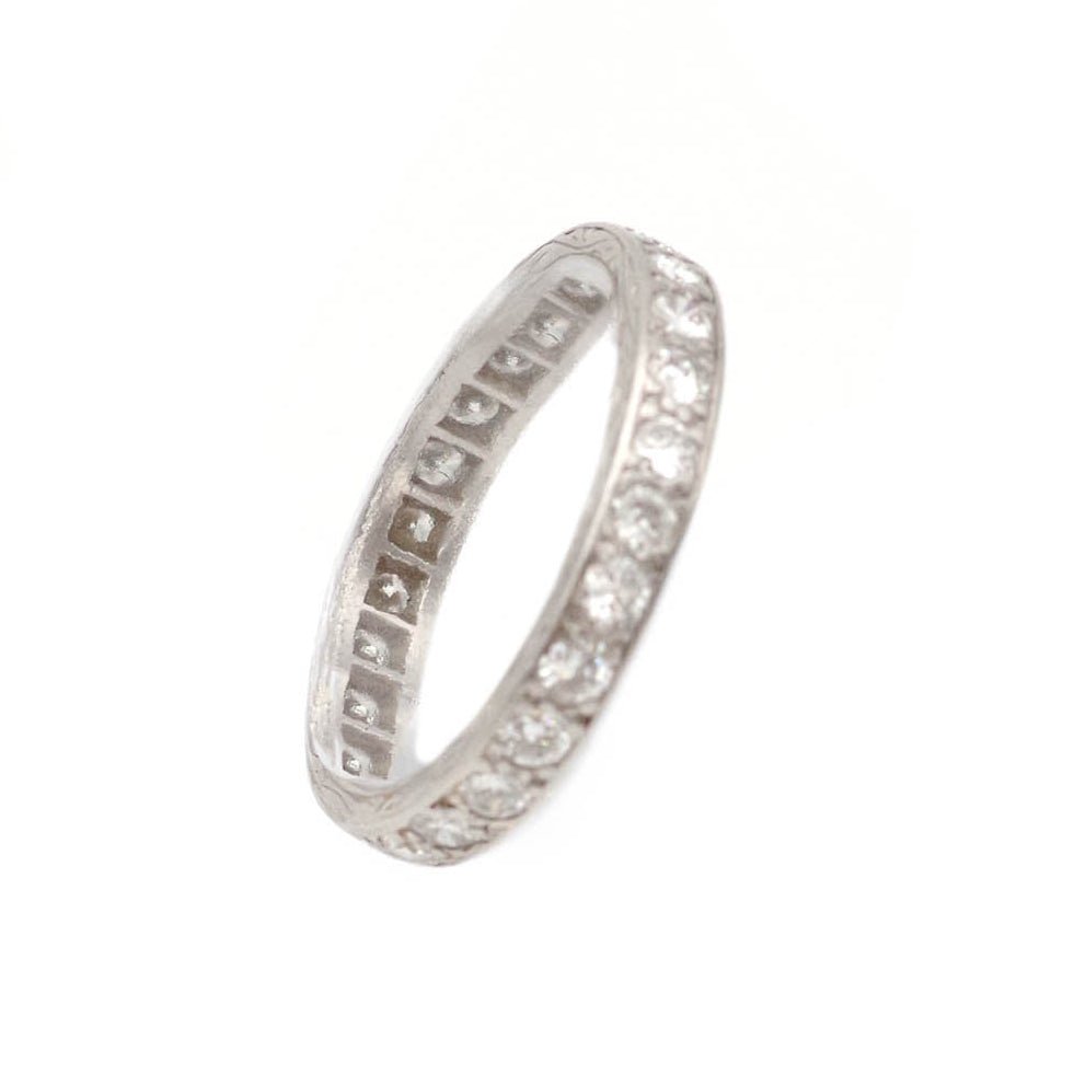Bague Alliance en platine et diamants - Castafiore