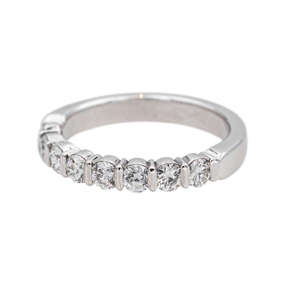 Bague Alliance en platine et diamants - Castafiore