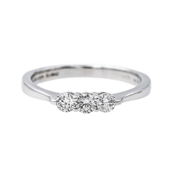 Bague Alliance MAUBOUSSIN "L'alliance du Nouveau Monde" en or blanc et diamants - Castafiore