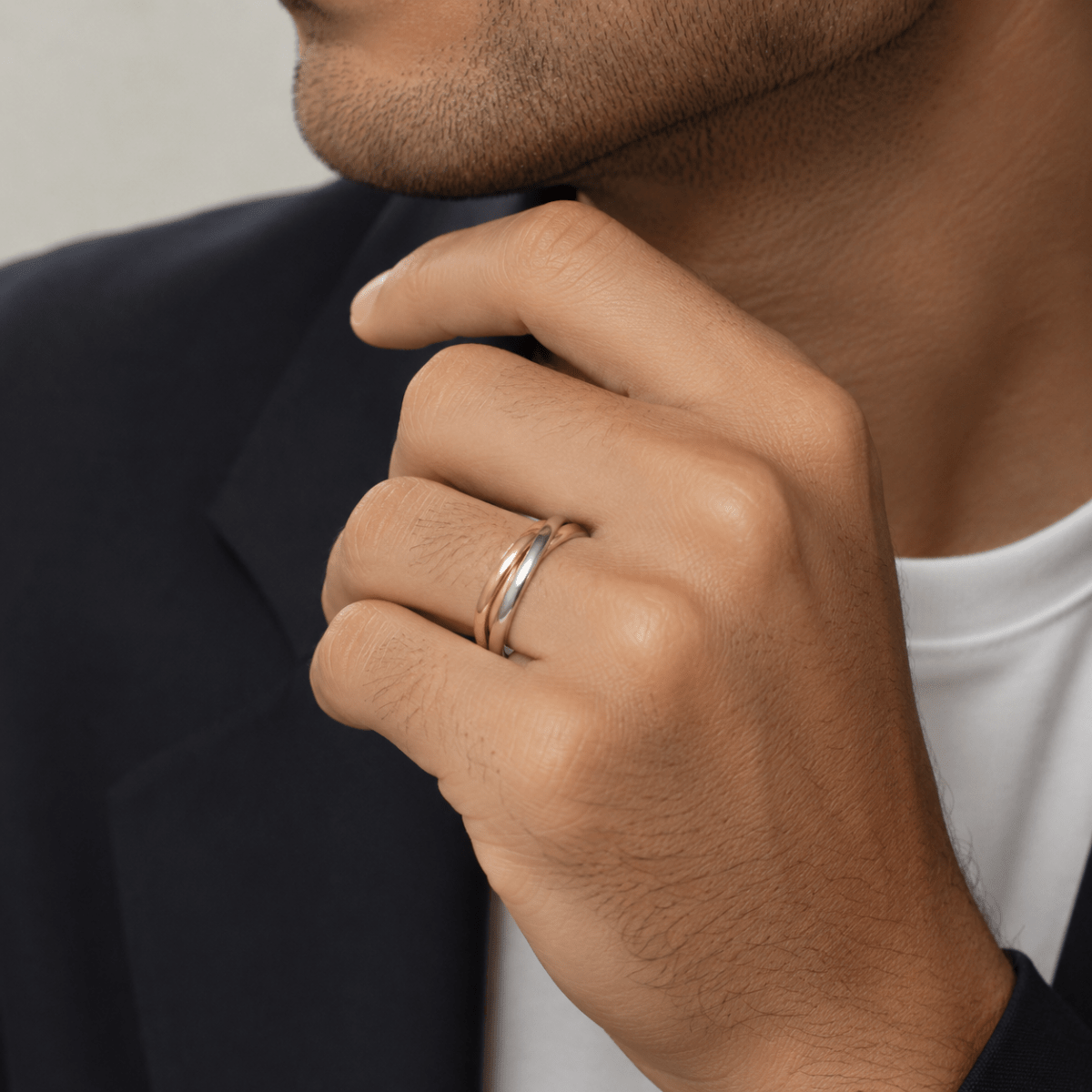 Bague Alliance "Trinity" en or blanc, or jaune et or rose - Castafiore