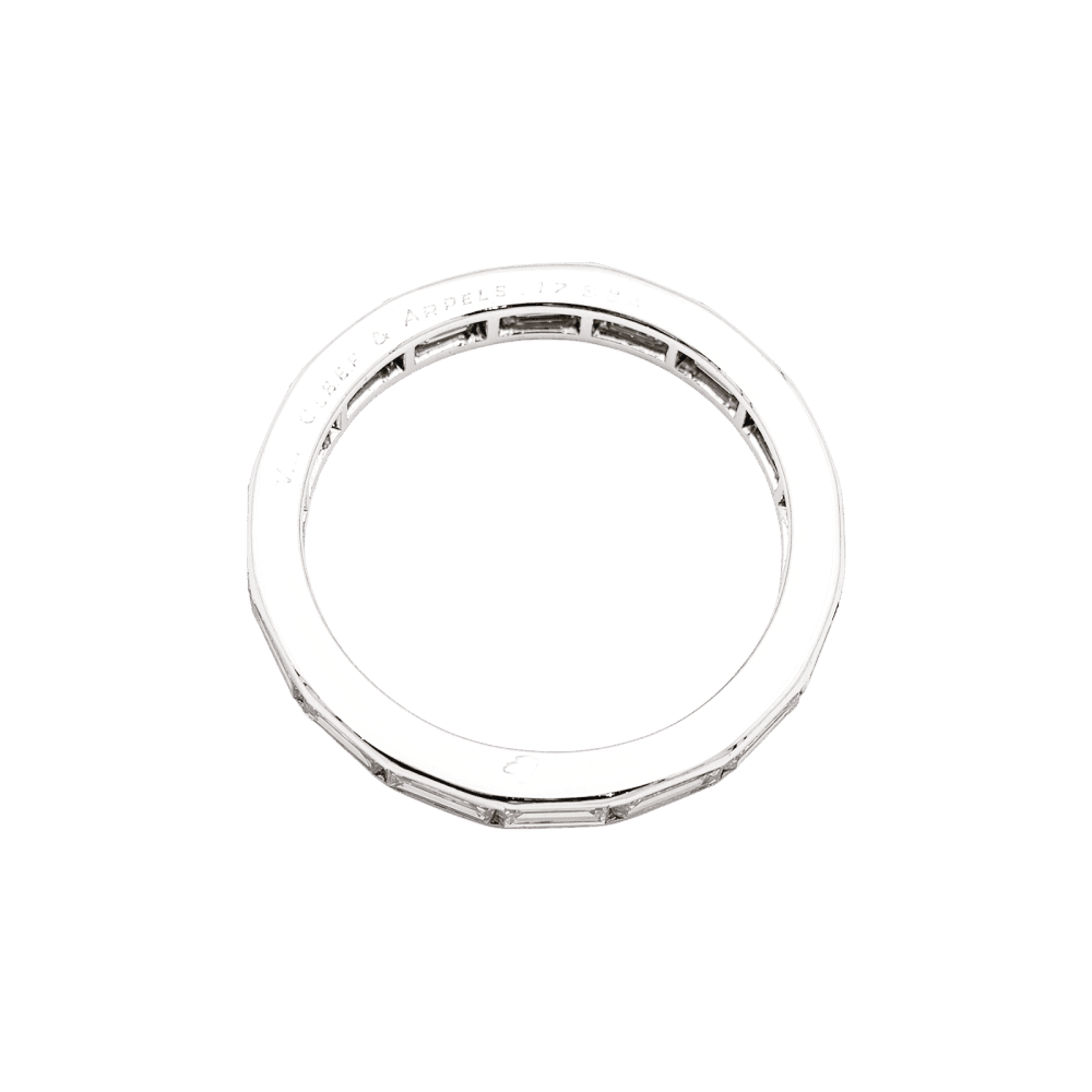 Bague Alliance VAN CLEEF & ARPELS "Romance" en platine et diamants - Castafiore