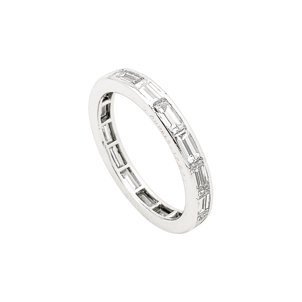 Bague Alliance VAN CLEEF & ARPELS "Romance" en platine et diamants - Castafiore