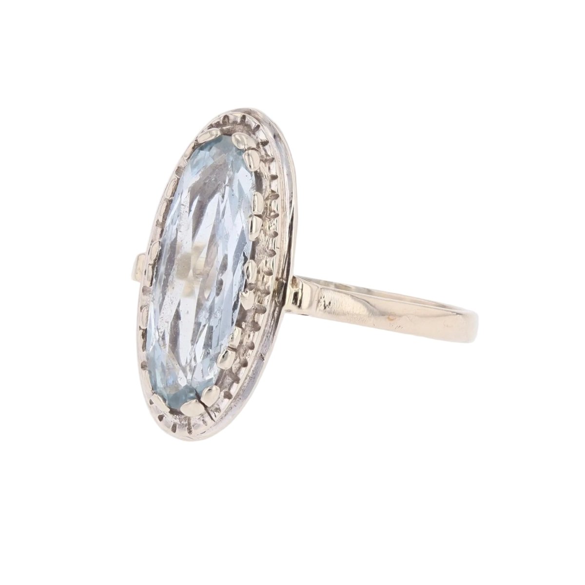 Bague ancienne en or blanc et aigue - marine - Castafiore
