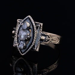Bague ancienne en or rose et diamant - Castafiore