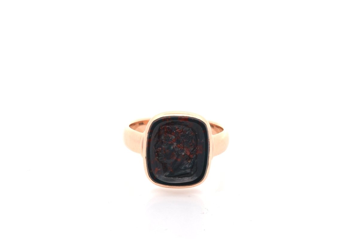 Bague ancienne intaille en or et jaspe sanguin - Castafiore