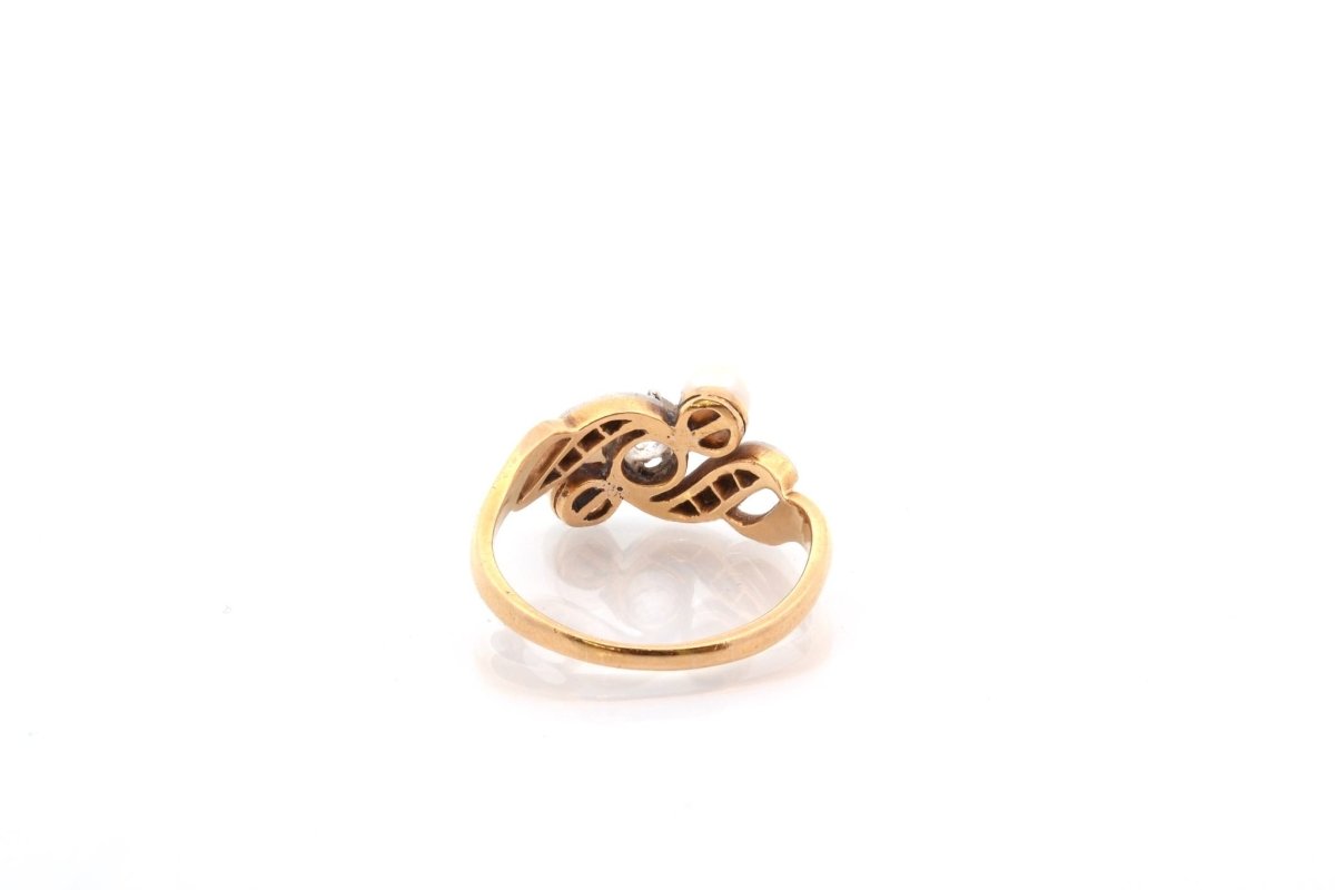 Bague ANCIENNE Perles de culture et diamants en or jaune - Castafiore