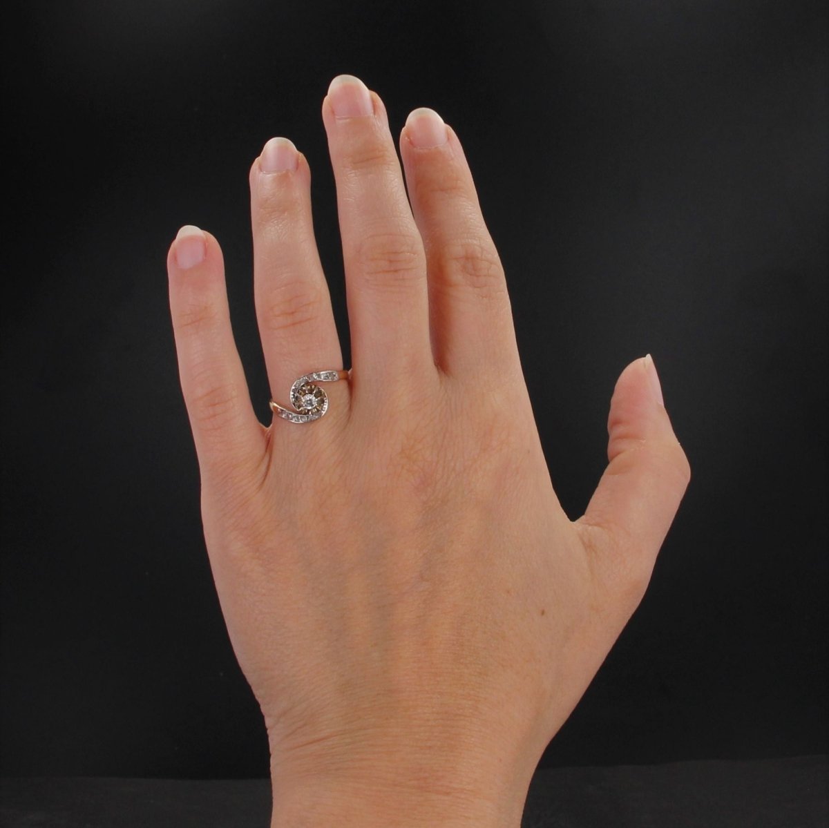 Bague ancienne tourbillon diamants - Castafiore