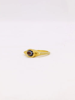 Bague antique intaille romaine sur agate figurant Athena de profil - Castafiore