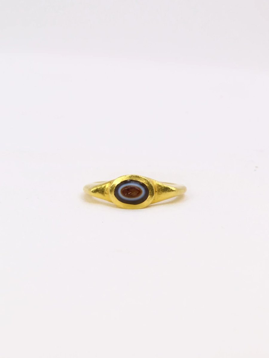 Bague antique intaille romaine sur agate figurant Athena de profil - Castafiore
