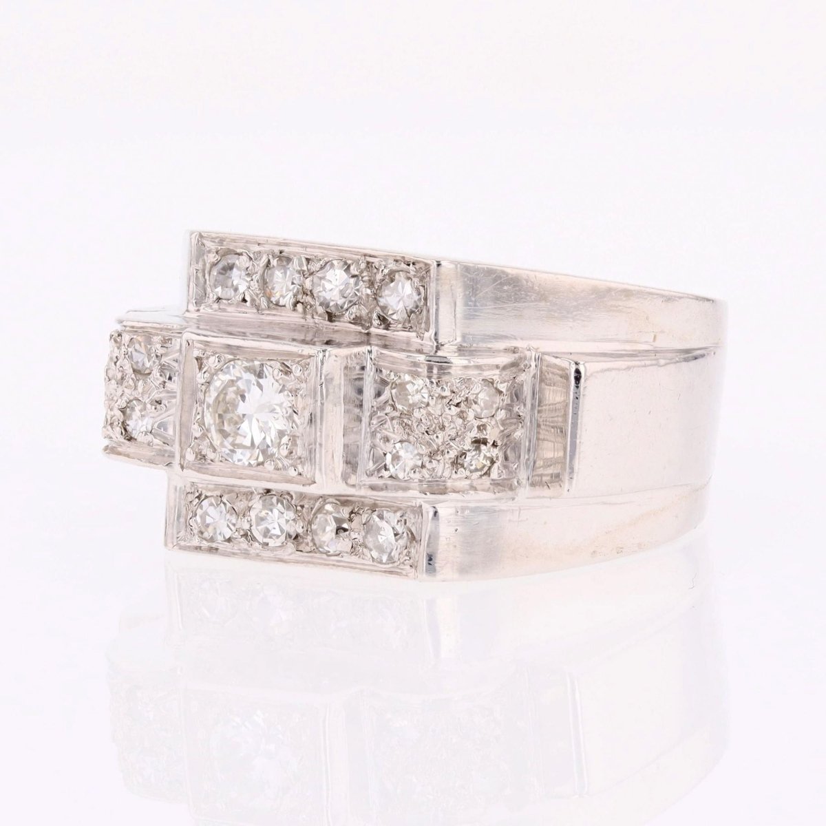 Bague art déco en platine et diamants - Castafiore