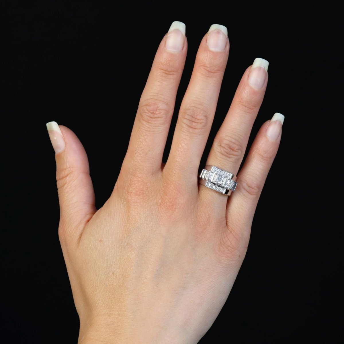 Bague art déco en platine et diamants - Castafiore