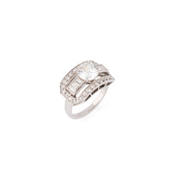 Bague Art Déco en platine et diamants - Castafiore