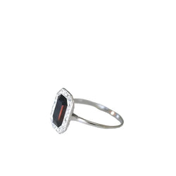 Bague Art Deco Saphir entourage Diamants - Castafiore