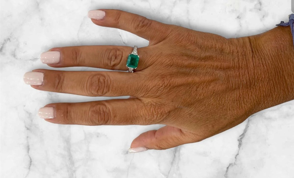 Bague Art Nouveau Emeraude Diamant - Castafiore