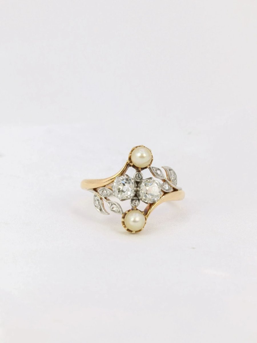 Bague Art Nouveau or diamants taille ancienne perles crème - Castafiore