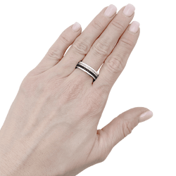 Bague Bandeau BOUCHERON "Quatre Black Édition" en or blanc et diamants - Castafiore