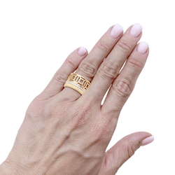 Bague Bandeau BOUCHERON "Quatre Radiat Edition Ajourée" en or blanc, or jaune et diamants - Castafiore