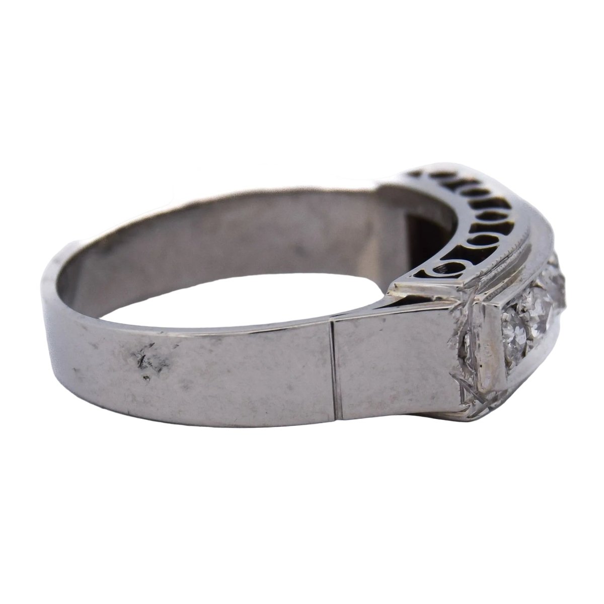 Bague Bandeau en or blanc et diamants - Castafiore