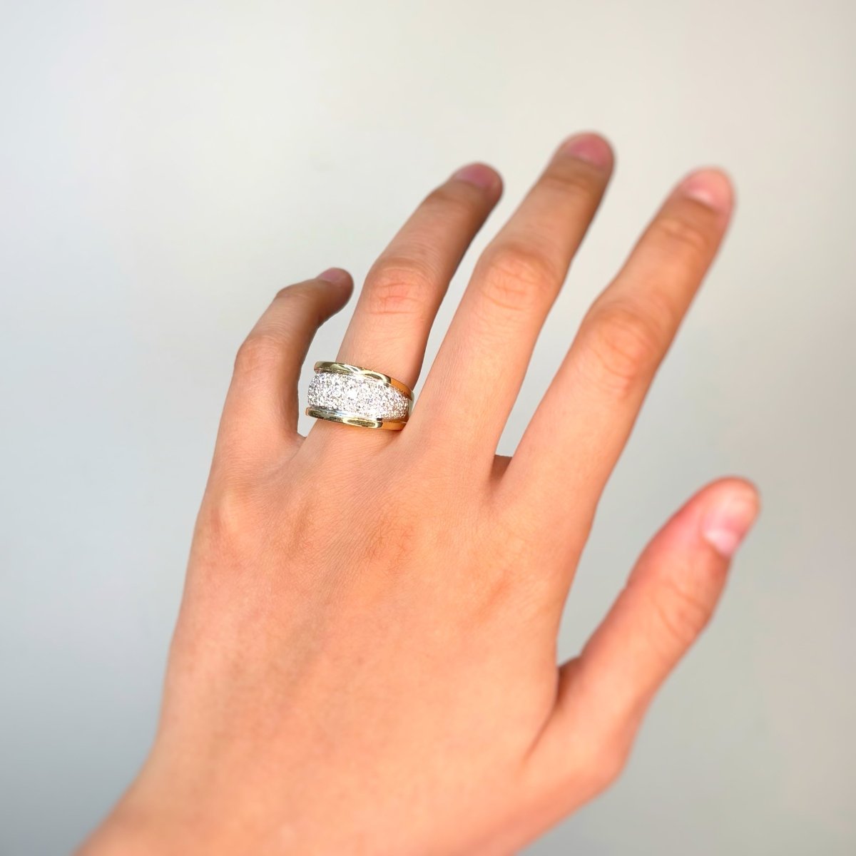 Bague Bandeau en or jaune, or blanc et diamants - Castafiore