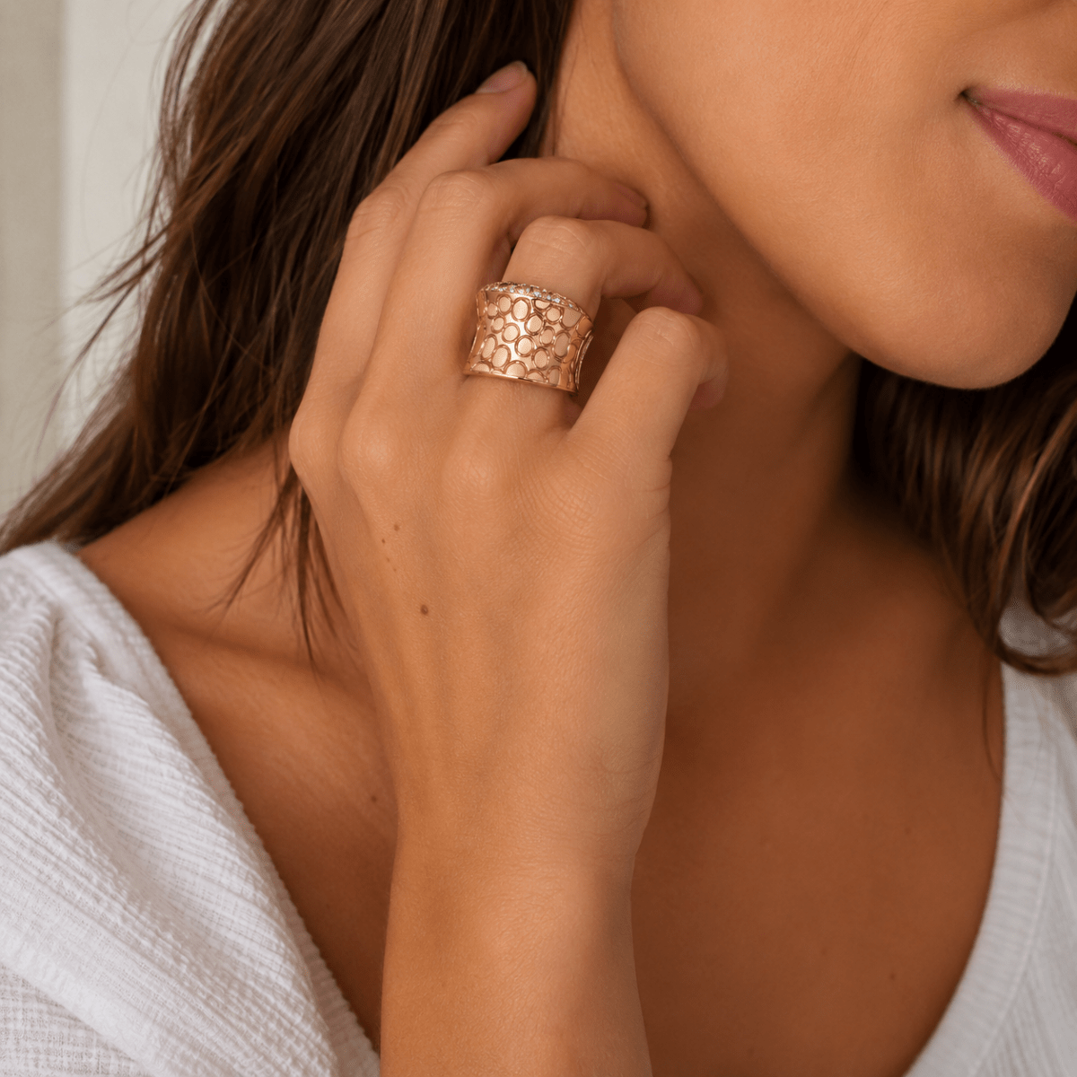 Bague Bandeau POMELLATO "Cocco" en or rose et diamants - Castafiore