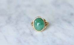 Bague cabochon d'émeraude sur or jaune - Castafiore