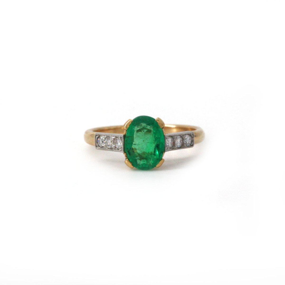 Bague Cartier or jaune 750, diamants et émeraude colombienne 0.83 carats certificat LFG - Castafiore