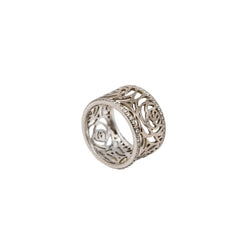 Bague CHANEL "Camélia Fil" en or blanc et diamants - Castafiore