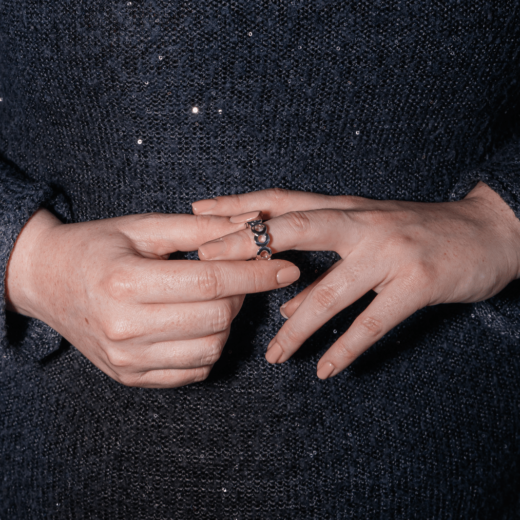 Bague CHANEL "Coco" en or blanc - Castafiore