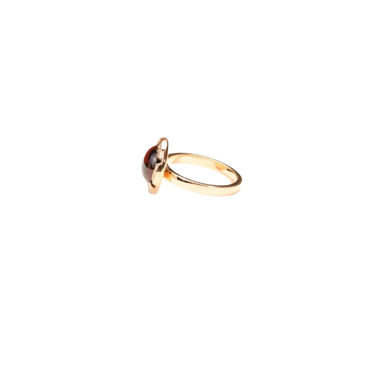 Bague CHAUMET "Class One Croisière" en or rose, cabochon de grenat et diamants - Castafiore