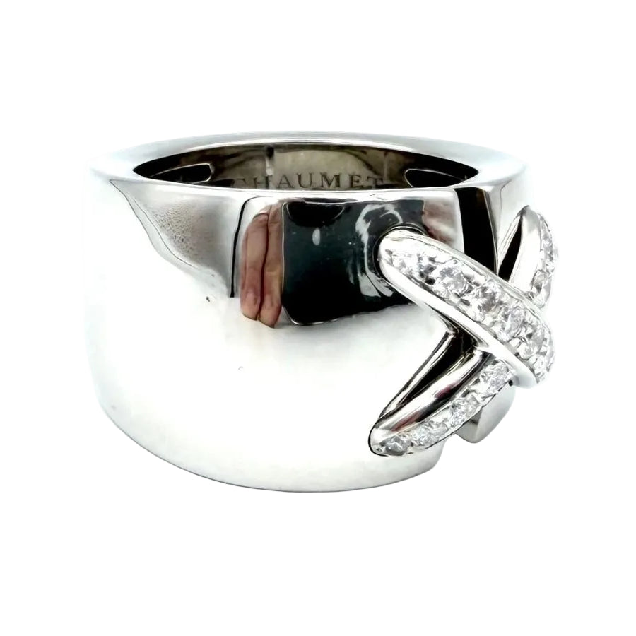 Bague CHAUMET. Collection "Liens" en or blanc et diamants - Castafiore