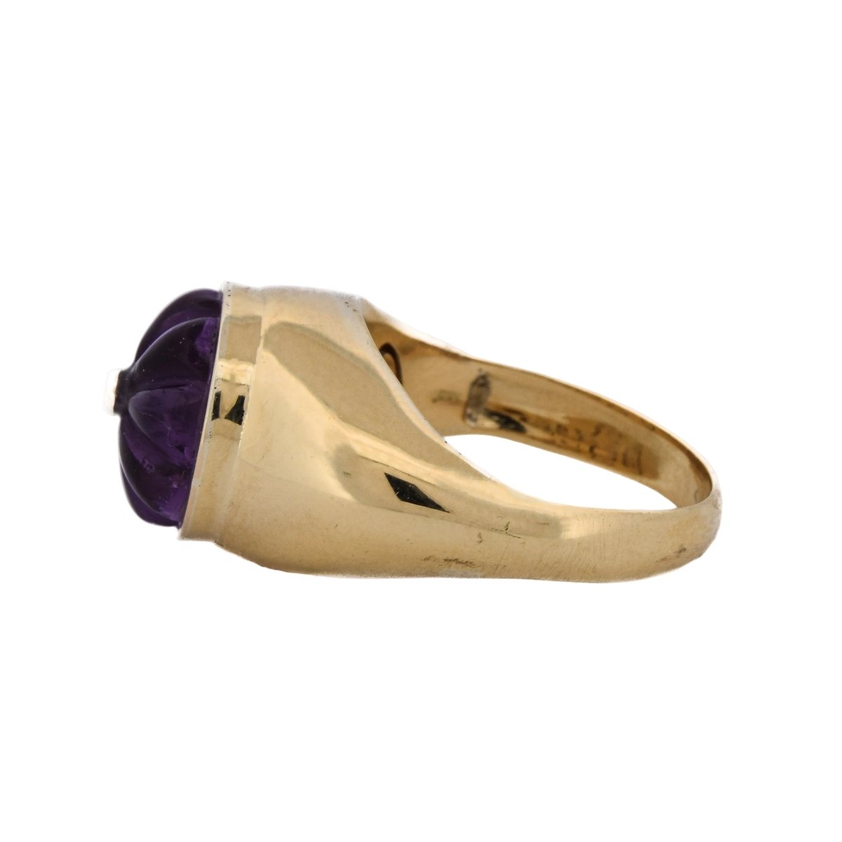 Bague Chevalière en or jaune, améthyste et diamant - Castafiore