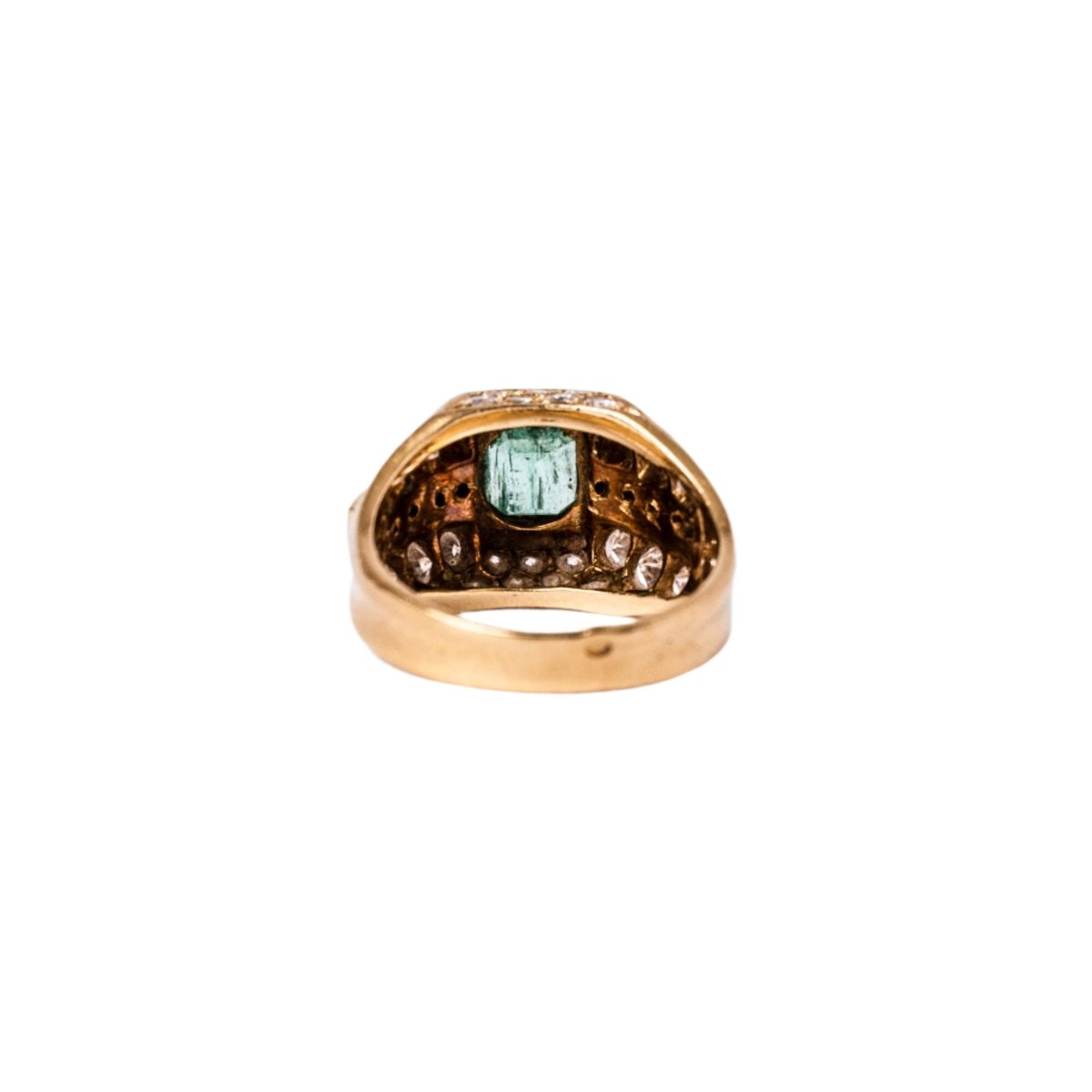 Bague Chevalière en or jaune, émeraude et diamants - Castafiore