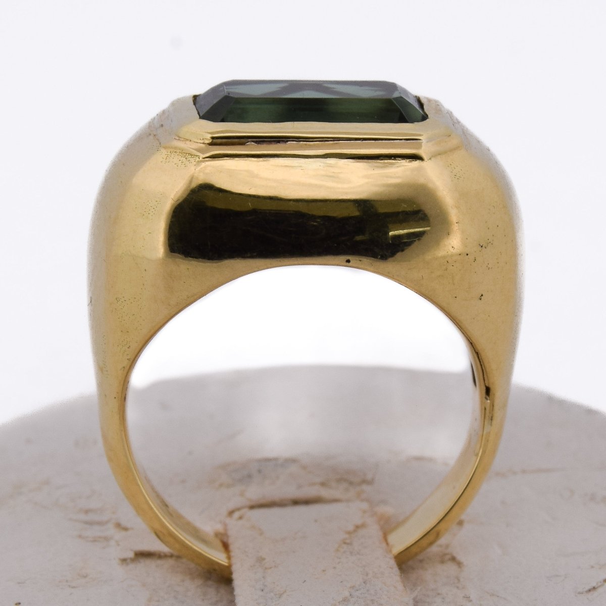Bague Chevalière en or jaune et tourmaline - Castafiore