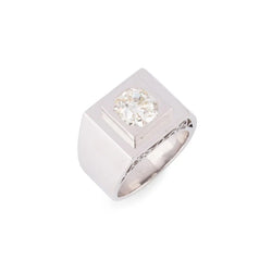 Bague Chevalière en platine et diamants