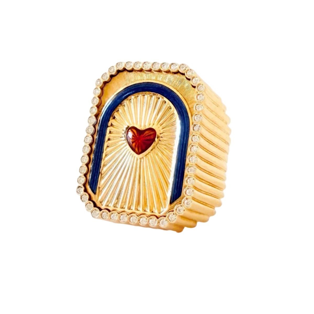 Bague Chevalière MARIE LICHTENBERG "Heart Mini Scap" en or jaune, émail et diamants - Castafiore