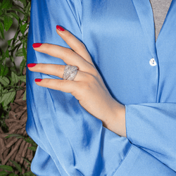Bague Cocktail DAMIANI "Gomitolo" en or blanc et diamants - Castafiore