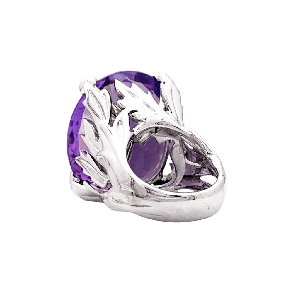 Bague Cocktail DIOR "Miss Dior" en or blanc, améthyste et diamants - Castafiore