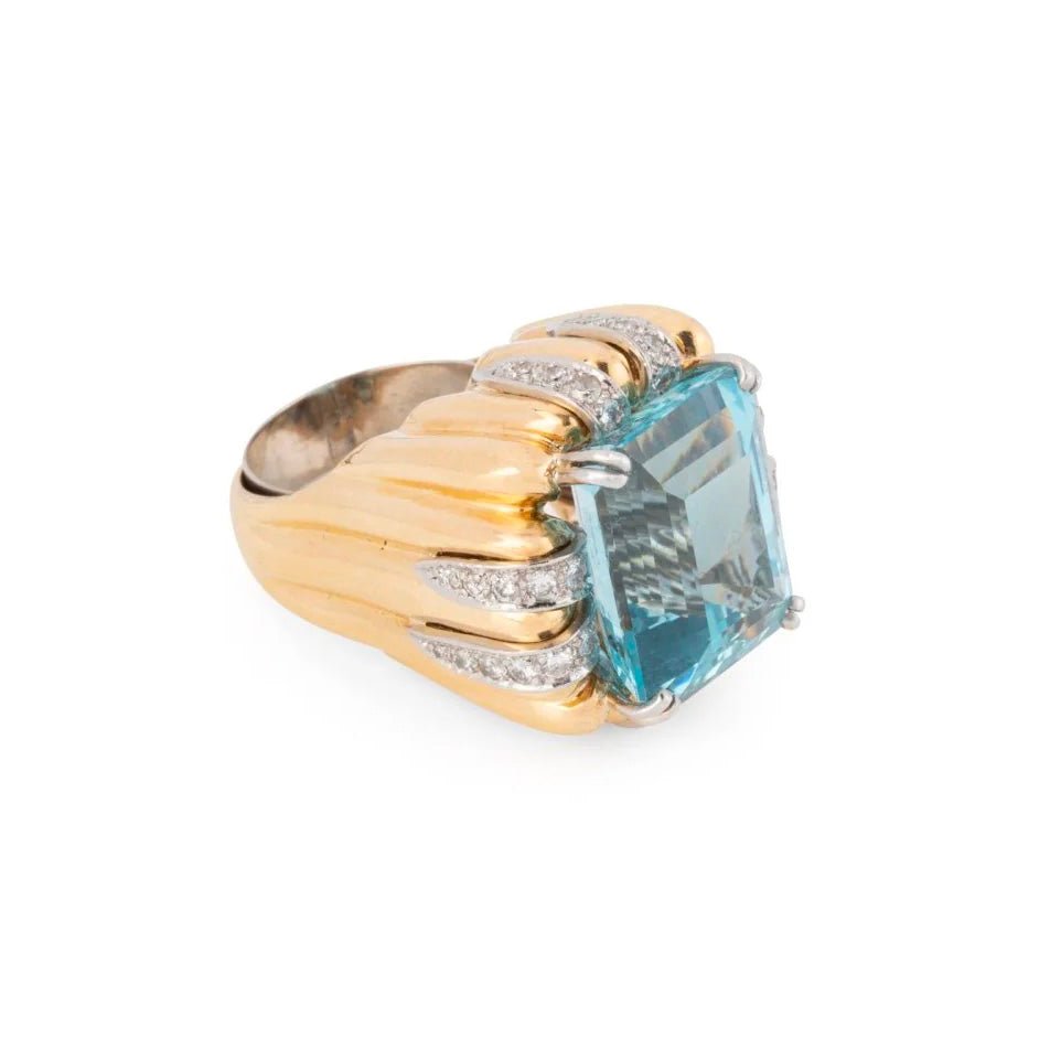 Bague Cocktail en or jaune, aigue-marine et diamants - Castafiore
