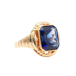 Bague Cocktail en or jaune et saphir - Castafiore