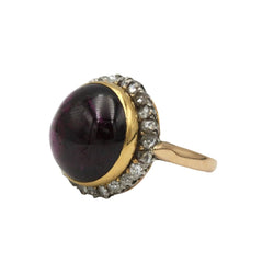Bague Cocktail en or jaune, grenat et diamants - Castafiore