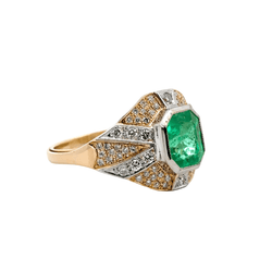 Bague Cocktail en or jaune, or blanc, émeraude et diamants - Castafiore