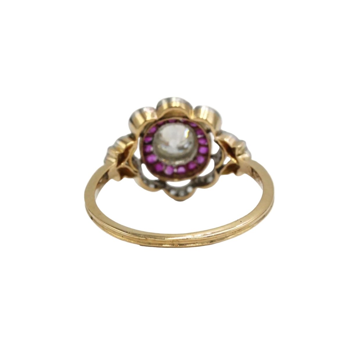 Bague Cocktail en or jaune, platine, rubis et diamants - Castafiore
