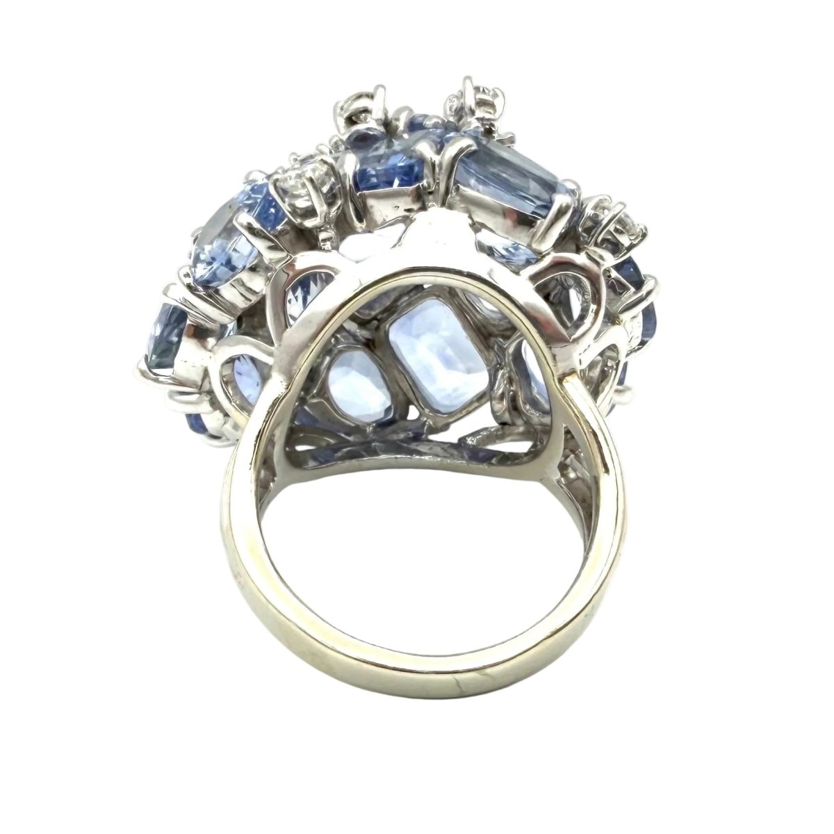 Bague Cocktail SEAMAN SCHEPPS "Bubbles" en or blanc, saphirs et diamants - Castafiore