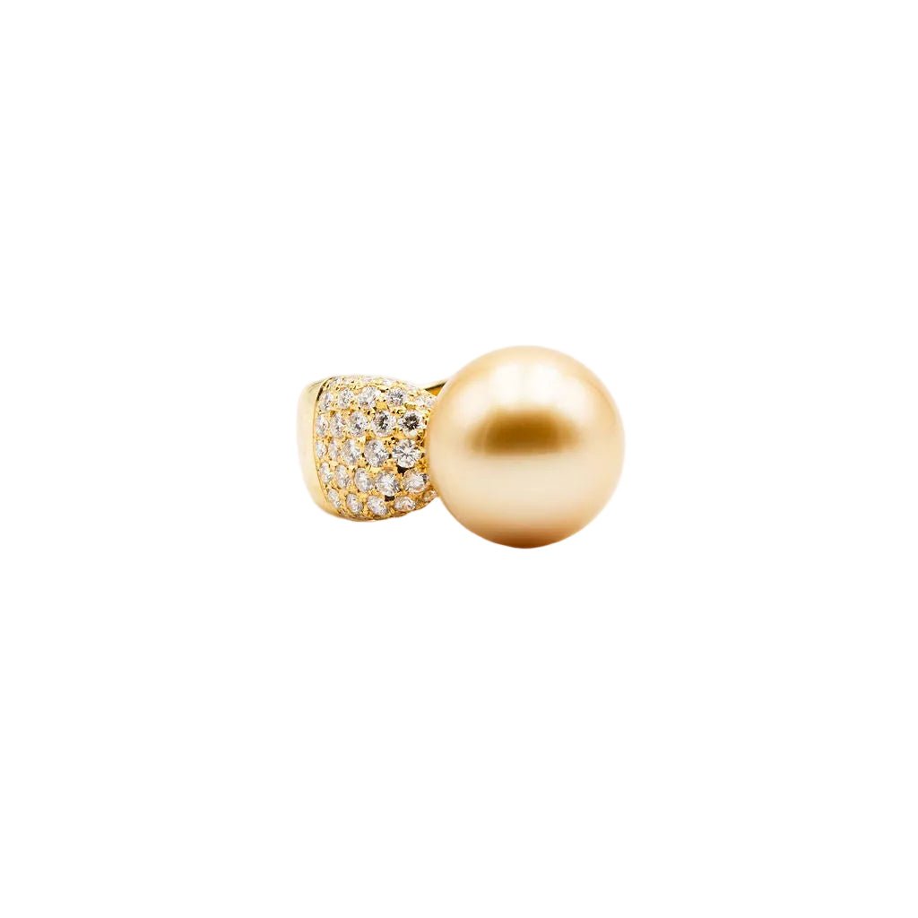 Bague Cocktail TASAKI en or jaune, perle et diamants