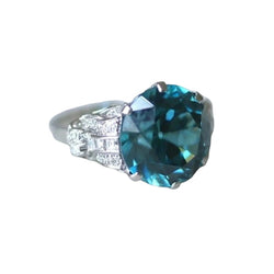 Bague Cocktail Zircon bleu et diamants sur platine - Castafiore