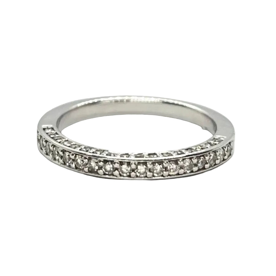Bague Demi - alliance en or blanc et diamants - Castafiore
